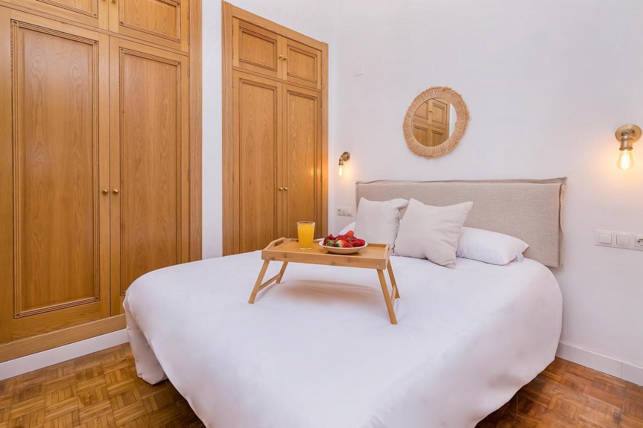 Bhost- Especeria Historic Center Apartment มาลากา ภายนอก รูปภาพ