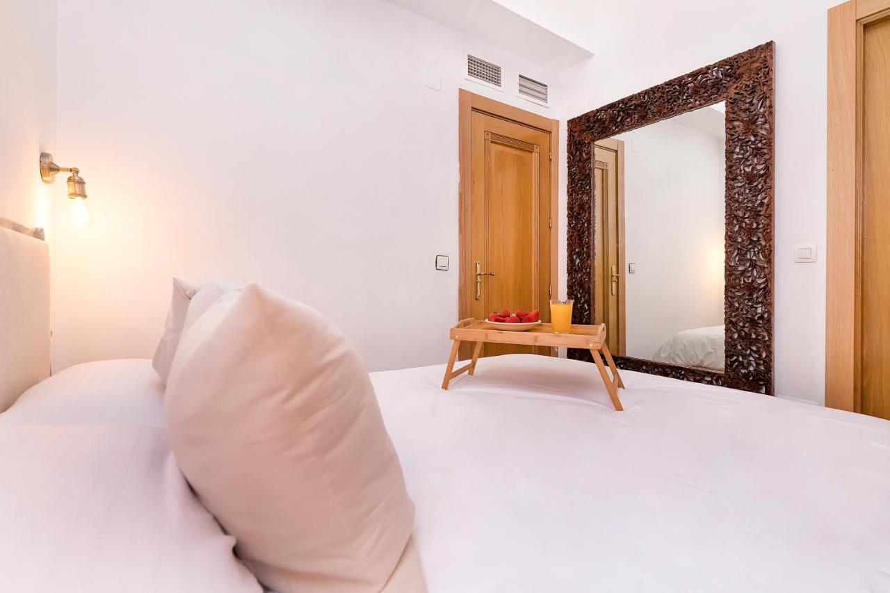 Bhost- Especeria Historic Center Apartment มาลากา ภายนอก รูปภาพ